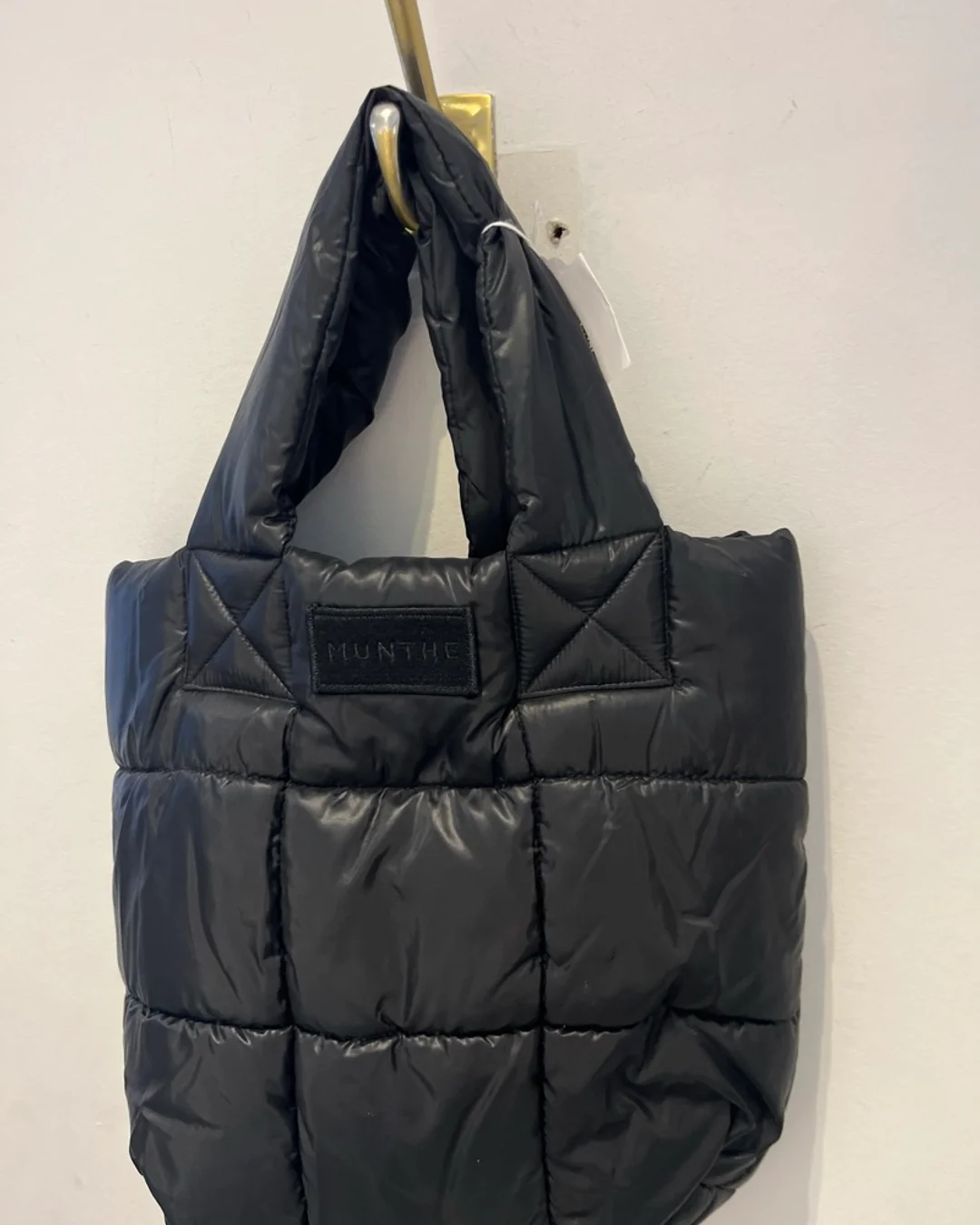 Munthe Tote Bag