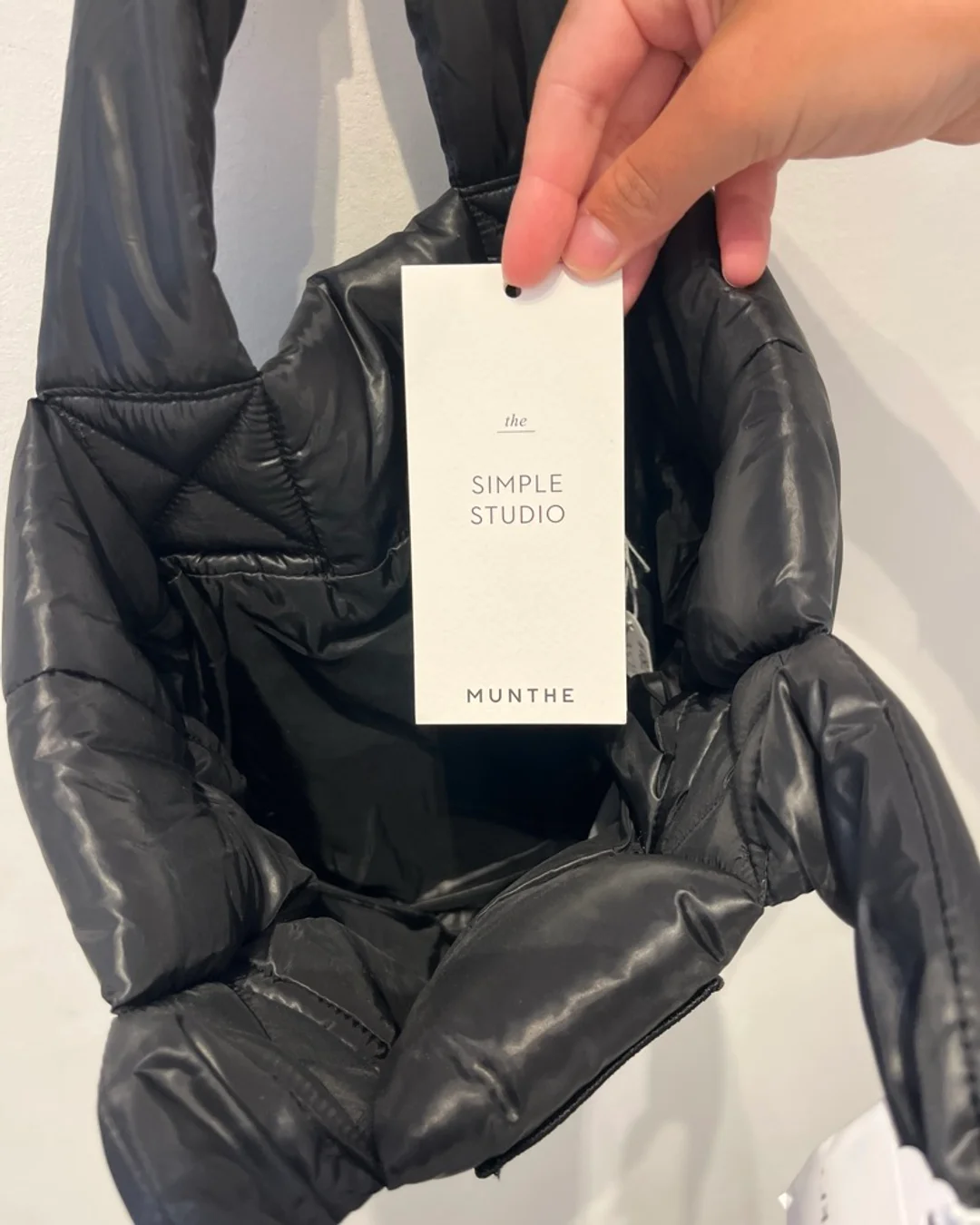 Munthe Tote Bag
