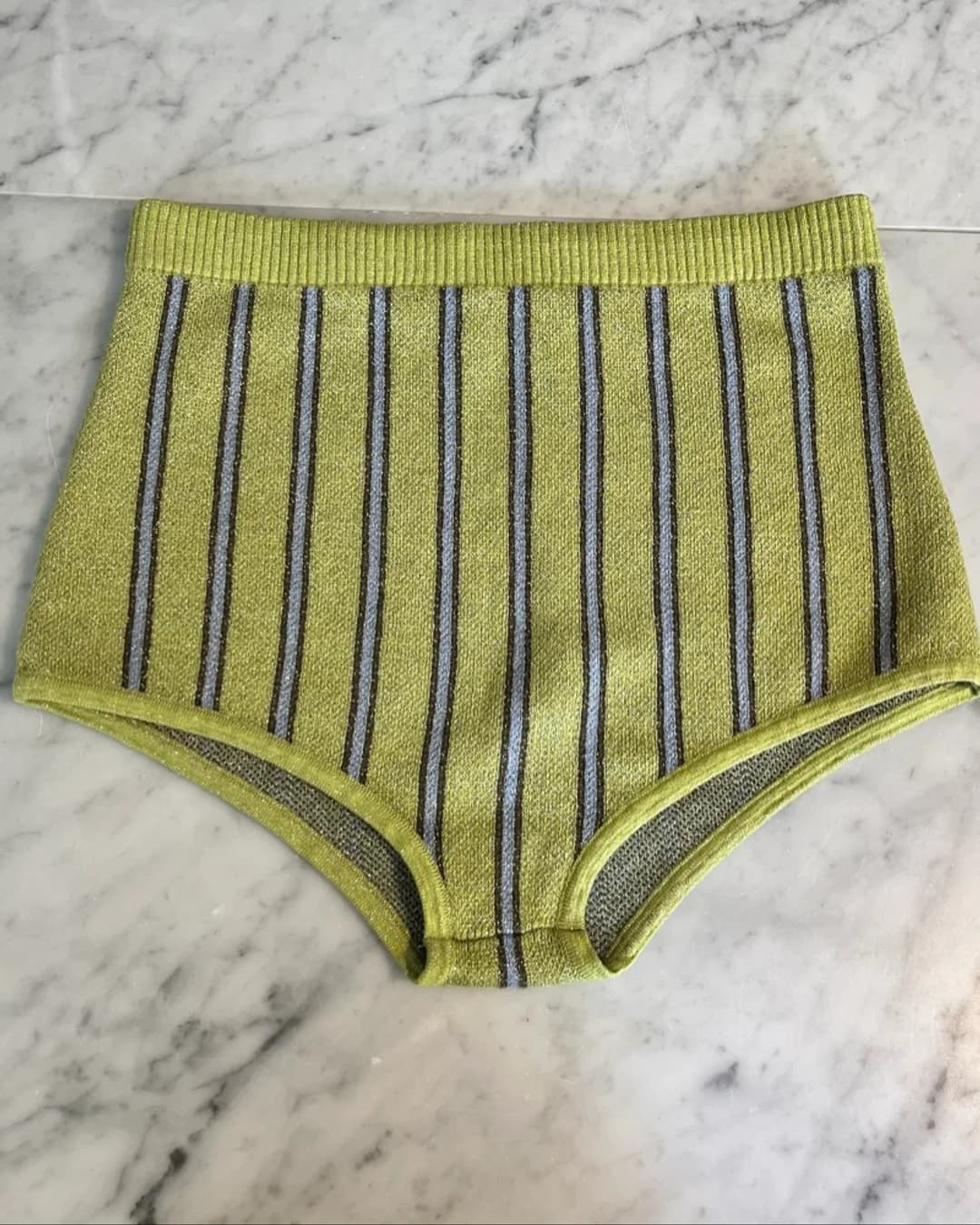 Baum und Pferdgarten Shorts